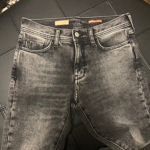 Anthropologie Pilcro‎ Distressed Slim Boyfriend Jean Black size 26 waist - Picture 5 of 11